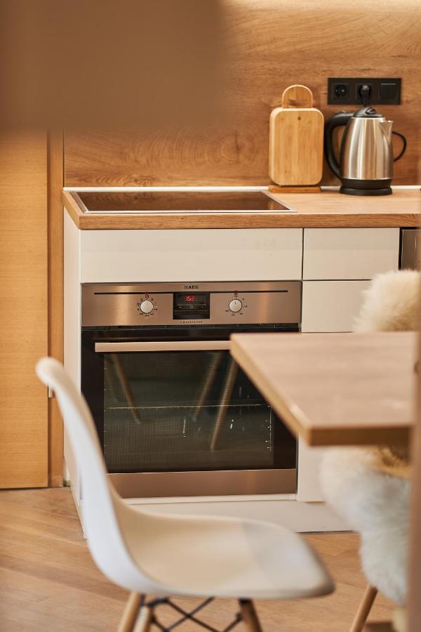 Cozy Apartment In The Heart Of 크라니스카고라 외부 사진